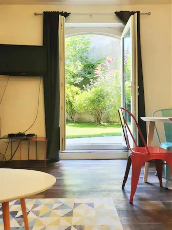 Appartement LE 10 AVRIL - T3 75m2 Centre Ville Toulouse