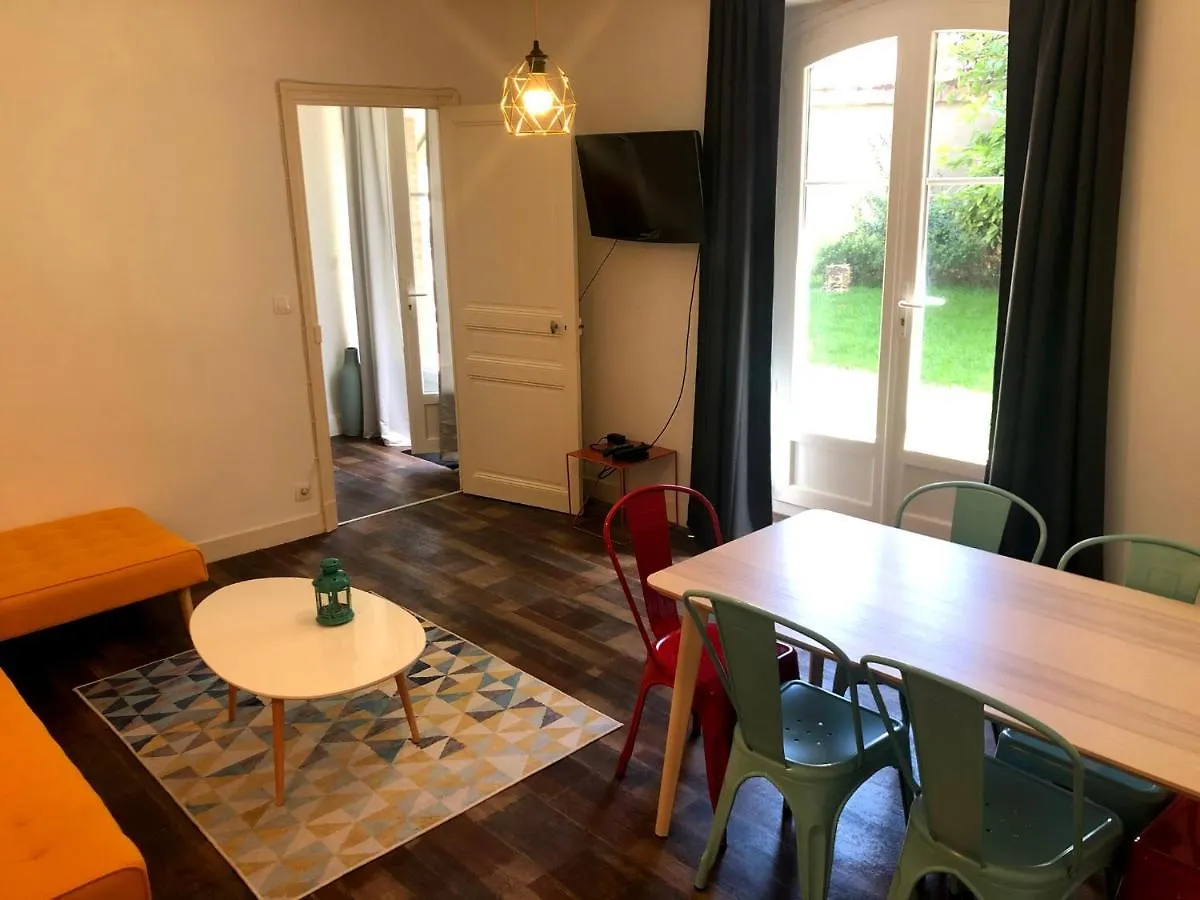 Appartement LE 10 AVRIL - T3 75m2 Centre Ville Toulouse France